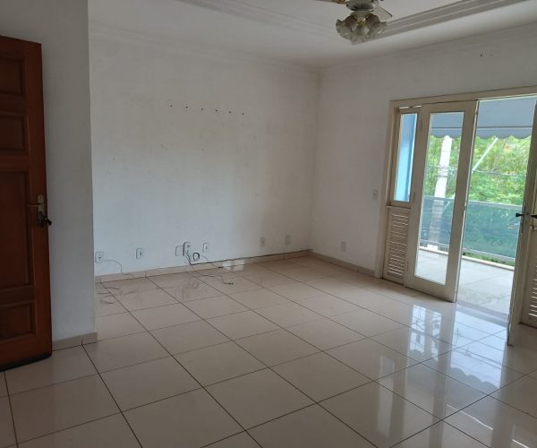 WhatsApp Image 2025-12-18 at 00.33.23 (5)